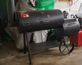 Old Country BBQ Pits Pecos Smoker Brand New Condition