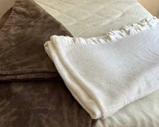 Be Prepared For That Next Cold Snap With These Blankets