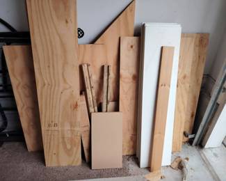 Assorted Wood Lot 