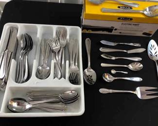 Bella Electric Knife Misc. Silverware 