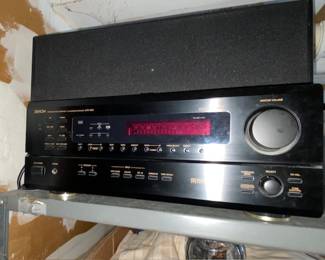 Stereo equipment / speakers