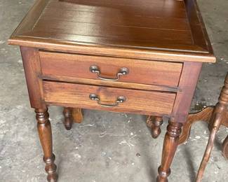 sidetable