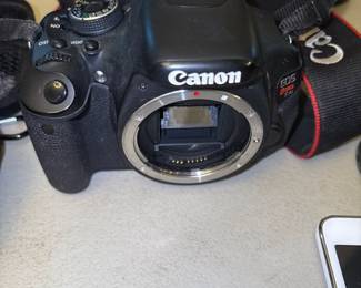 Canon EOS Rebel T3i digital Camera 
