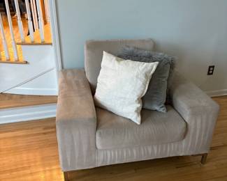 Oversized Modern Chair / Loveseat 