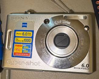 Sony Cybershot 6.0 Digital Camera 