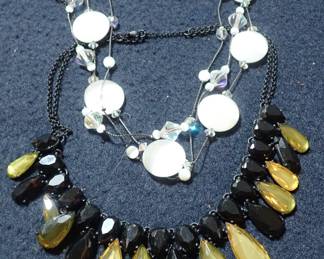 ASSORTED JEWELRY