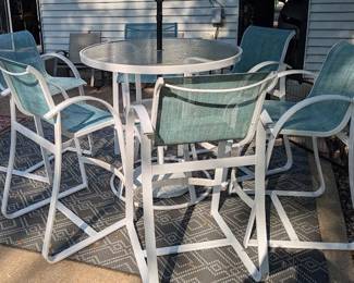 OUTDOOR PATIO TABLE   6-CHAIRS - UMBRELLA & STAND