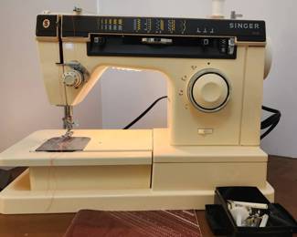 Singer Sewing Machine