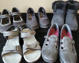 Womens Black Shoes