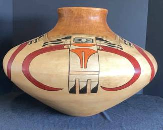 009 Hecho Southwestern Ceramic Vase