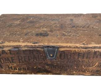 Sadlers antique repair box