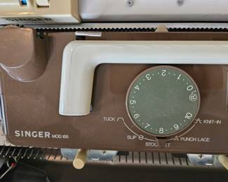 Singer Knitmaster mod 155 chunky punch card knitter with ribber