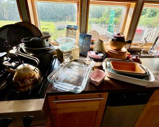 Pyrex & Bakeware