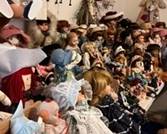 Dolls of all kinds !