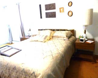 Mid-Century Modern master bedroom by Paul McCobb "The Irwin Collection For Calvin Furniture"