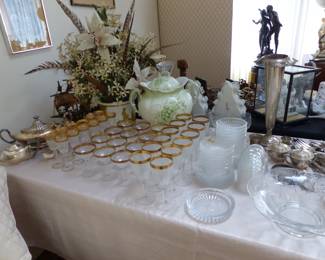 Bric-a-brac, antique stemware