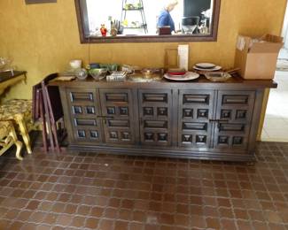 Credenza, bric-a-brac