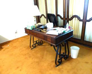 Writing desk