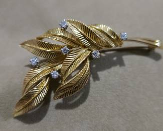 Van Cleef & Arpels 18K Gold and Diamon Brooch circa 1965