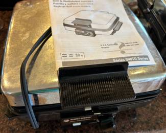 Black & Decker Grill/Waffle Maker