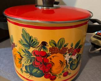 Holt Howard Enameled Cookware Fruit Festival 8 Quart Stock Pot