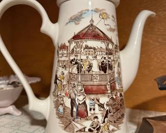 Johnson Bros "Friendly" Lidded Coffee Pot