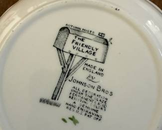 Johnson Bros The Friendly Village "Autumn Must" Serving Bowl