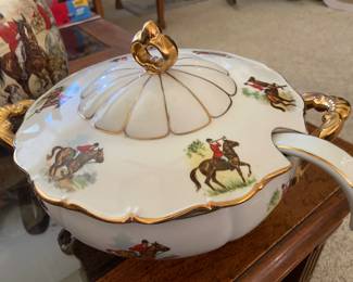 Vintage tureen