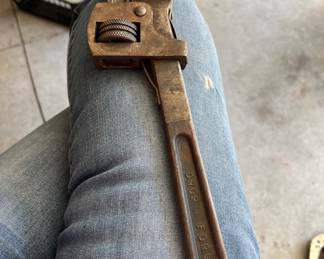 Big wrench