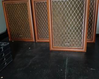 Sonics AS-447S speakers set of 4