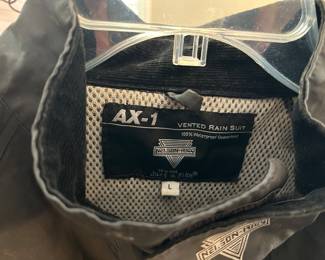 Motorcycle vented rain suit in Large
