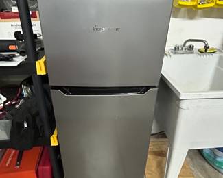 Mini fridge and freezer