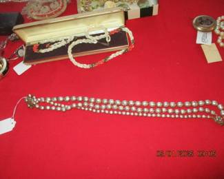 Miriam Haskell pearls