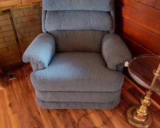 Recliner (1 of 3)