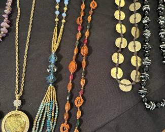 Costume necklace