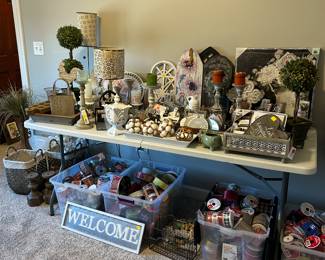 Farmhouse Chic Decor