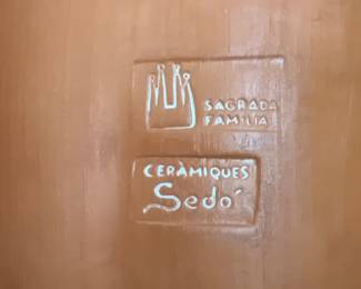 Ceramic concave plaque made in Barcelona Family