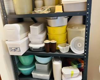 Vintage Tupperware, vintage Tupperware canisters