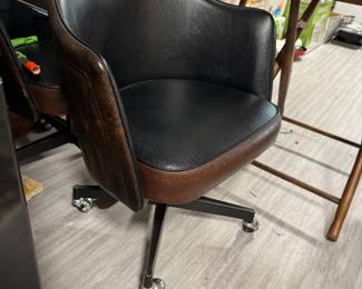 MCM swivel barrel back chair
