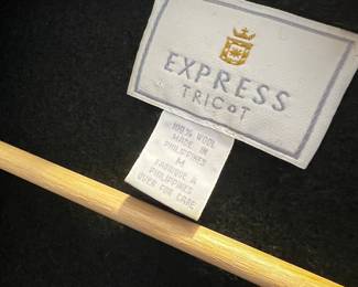 Express tricot sweater