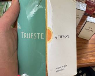 'Lovely Women' Max Gordon parfum, 'Tresor' Lancome, 'Blue Night' eau de toilette, Paloma Picasso parfum, 'Chaca woman eau de parfum, 'You woman' eau de parfum, 'Trueste' by Tiffany, 'Opium' eau de toilette,