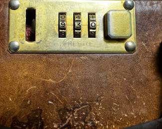 PRESTO vintage leather briefcase
