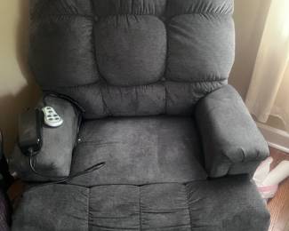 Nice lift recliner