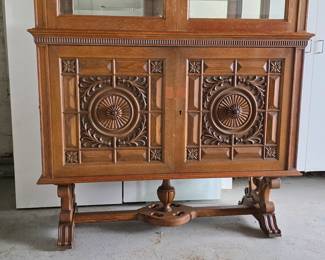 Antique 19th century French Renaissance style display cabinet