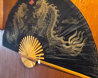Silk Dragon Fan