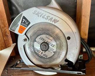 Skilsaw 7-1/4 Circular Saw
