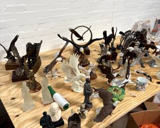 figurines