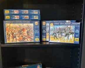 Lot of 1 72 Napoleonic Historical Miniature Soldier Model Kits Zvezda, Italeri, Strelets