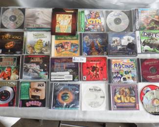 BOX VIDEO GAMES INCLUDING PLAYSTION, PLAYSTATION 2, NINTENDO DS AND MORE