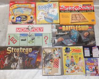 LOT OF 8 BOARD GAMES/MORE SOME NOS